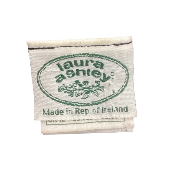 Vintage Laura Ashley Dress Women’s SZ 10 Velvet And Taffeta Big Bow On The Back - Picture 5 of 5